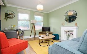 Cosy Lichfield Apartment