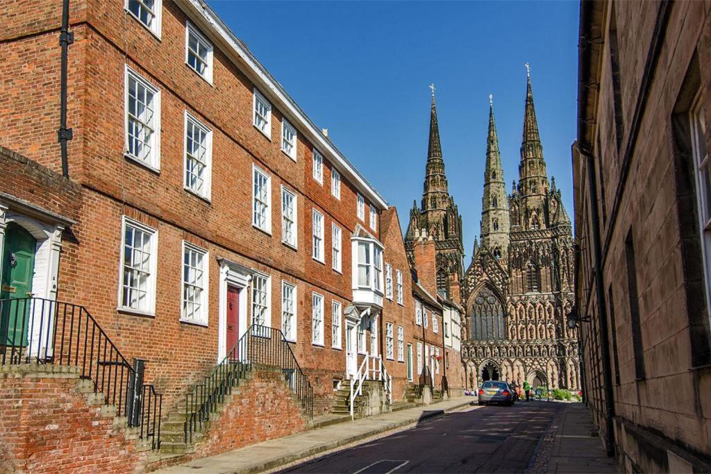 Cosy Lichfield Apartment Exterior photo